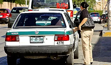 Cancun Taxi 357X210