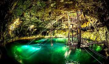 Cenote 357X210